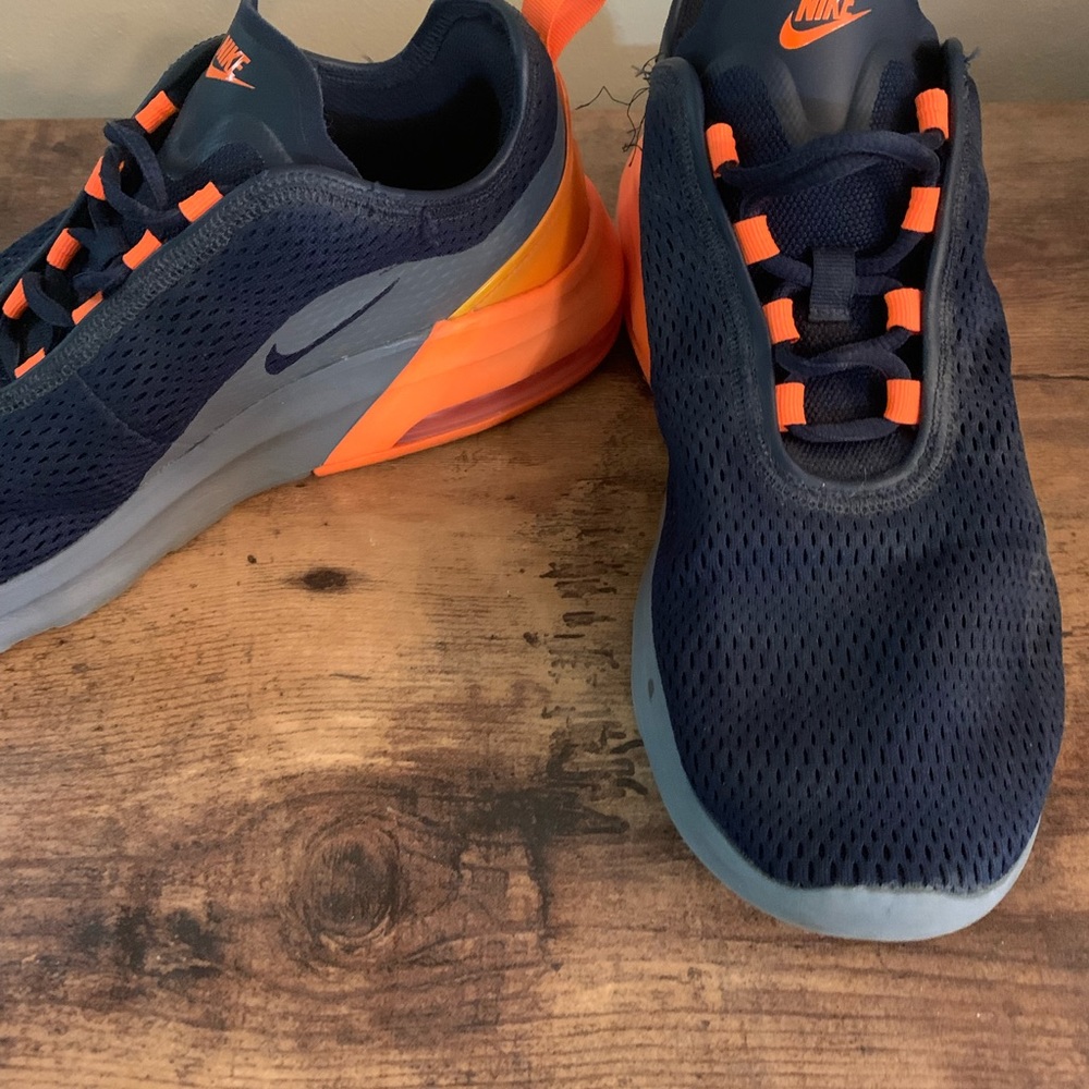 Nike Air